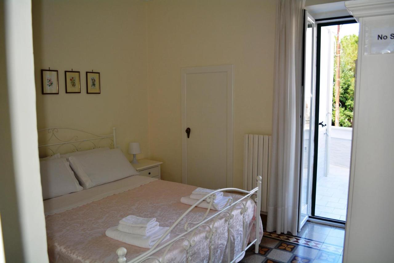 Casa Il Campanile Villa ออสตูนี ภายนอก รูปภาพ
