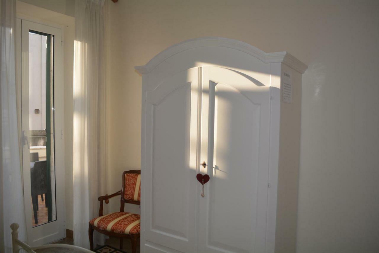 Casa Il Campanile Villa ออสตูนี ภายนอก รูปภาพ